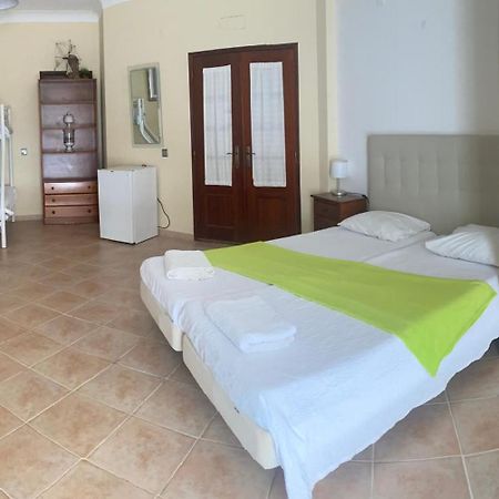 Lagos Marina Guest House Екстериор снимка